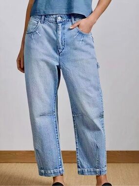 🩵Hello Gorgeous! Light Wash Wide-Leg Cropped Women's Jeans